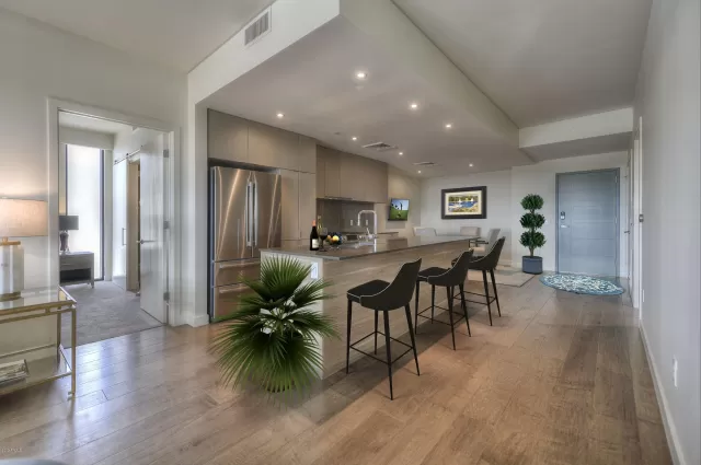 MLS: 5979659 Condo For Sale