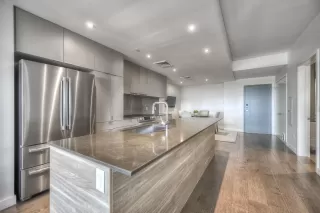 Photo #5: 5979659 Listing