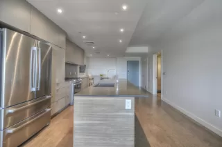 Photo #6: 5979659 Listing