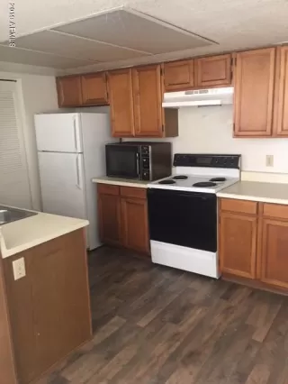 Photo #5: 5980701 Listing