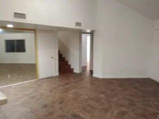 Photo #4: 5980774 Listing