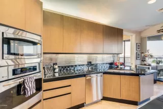 Photo #3: 5981220 Listing