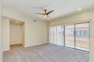 Photo #2: 5981435 Listing