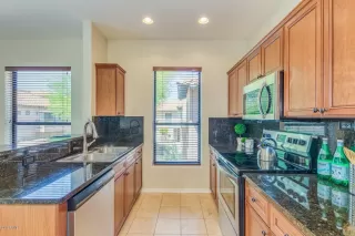 Photo #3: 5981435 Listing