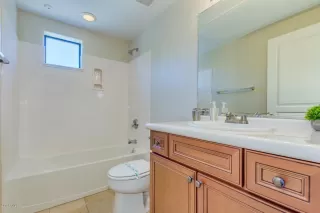 Photo #6: 5981435 Listing