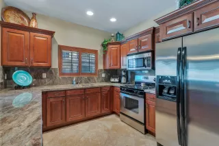 Photo #1: 5981808 Listing 