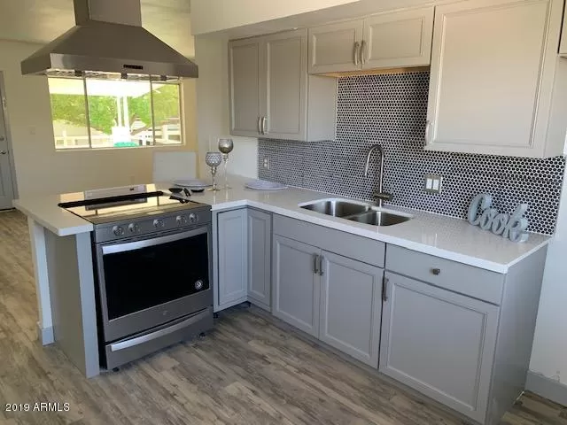 MLS: 5981826 Condo For Sale