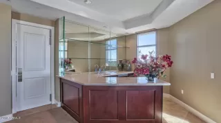 Photo #6: 5981991 Listing