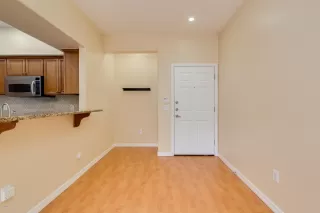 Photo #3: 5983385 Listing