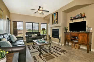 Photo #1: 5983712 Listing 