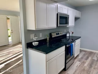 Photo #1: 5984561 Listing