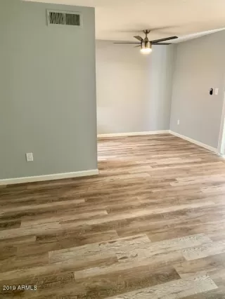 Photo #4: 5984561 Listing