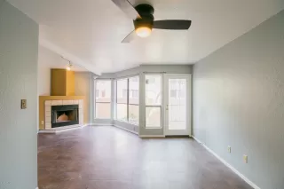 Photo #4: 5984791 Listing