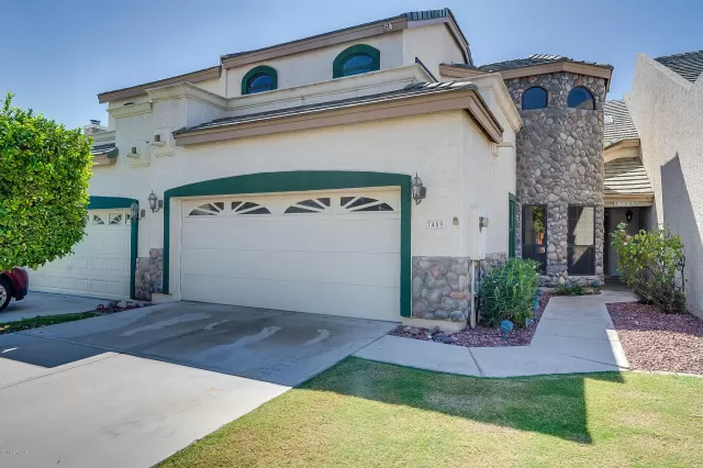 MLS: 5985058 Condo For Sale