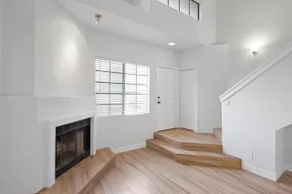 Photo #2: 5985103 Listing