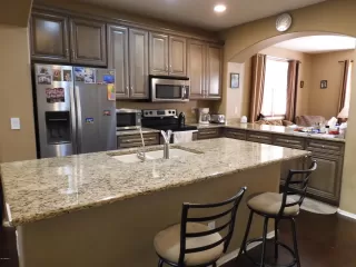 Photo #2: 5987337 Listing