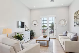 Photo #4: 5987881 Listing 