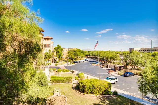 MLS: 5987906 Condo For Sale