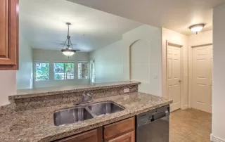 Photo #3: 5988342 Listing