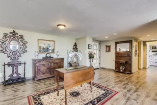 Photo #4: 5988908 Listing 