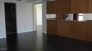 Photo #2: 5989186 Listing 