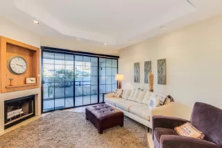 Photo #6: 5989346 Listing