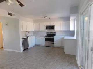 Photo #2: 5989356 Listing 