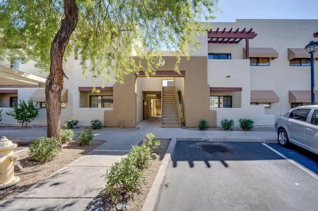 MLS: 5989594 Condo For Sale