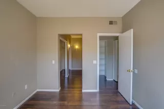 Photo #3: 5989594 Listing