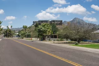 Photo #1: 5989656 Listing