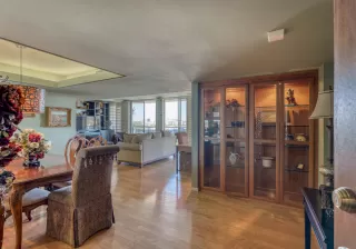 Photo #2: 5989697 Listing