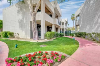 Photo #1: 5990593 Listing 