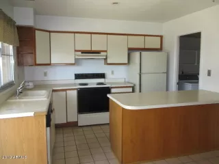 Photo #2: 5990943 Listing