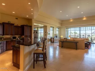 Photo #3: 5991155 Listing