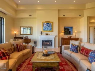 Photo #6: 5991155 Listing