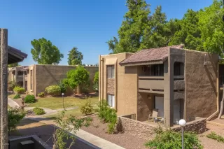 Photo #1: 5991408 Listing