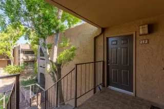 Photo #2: 5991408 Listing