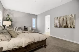 Photo #6: 5991633 Listing