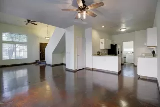 Photo #4: 5991746 Listing 