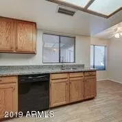 Photo #6: 5991796 Listing