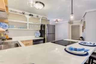 Photo #2: 5992240 Listing