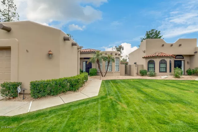 MLS: 5993241 Condo For Sale