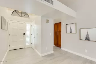 Photo #5: 5993241 Listing 