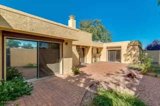 Photo #6: 5993279 Listing