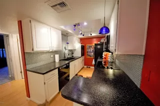 Photo #1: 5993694 Listing