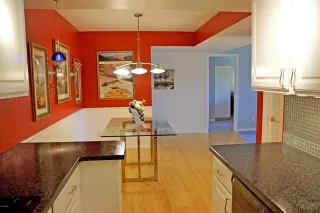 Photo #3: 5993694 Listing