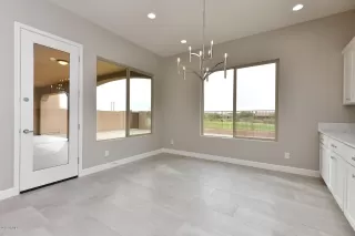 Photo #6: 5993818 Listing