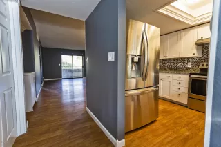 Photo #3: 5993885 Listing