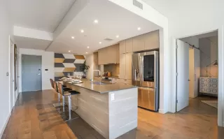 Photo #6: 5994266 Listing