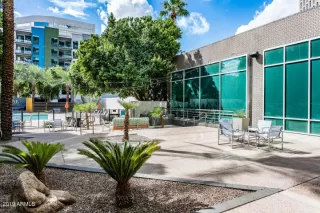 Photo #4: 5994419 Listing 